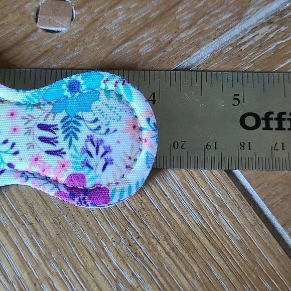 NEW Floral Neoprene Chapstick Holder Key Chain and chapstick - Picture 3 of 3